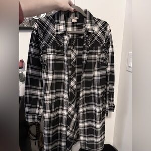 Duluth Trading Co Black and White Plaid Long Sleeve Dress